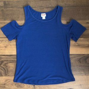 Mossimo Supply Co. Cold Shoulder Shirt ❄️